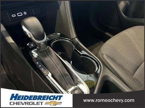Used 2023 Buick Encore GX Preferred w/ Cold Weather Comfort Package FWD image 24