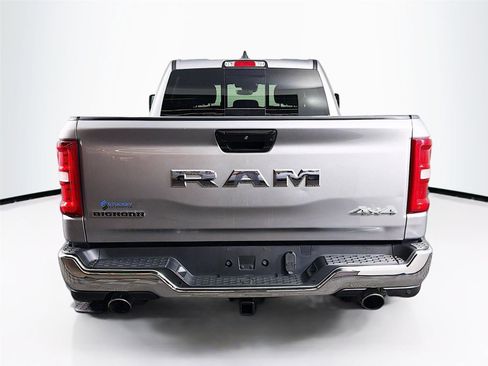 Used 2025 RAM 1500 Big Horn AWD/4WD image 6
