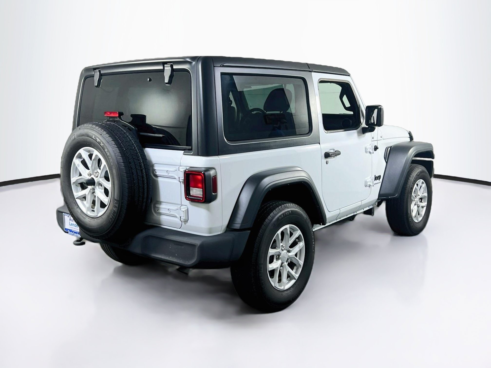 Used 2023 Jeep Wrangler Sport AWD/4WD image 5