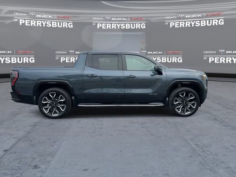 Used 2026 GMC Sierra EV Denali AWD/4WD image 9