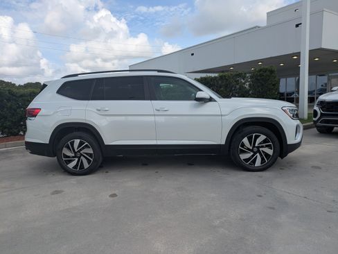 New 2026 Volkswagen Atlas SEL AWD/4WD image 3