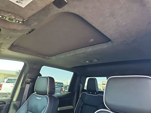 Used 2022 GMC Sierra 1500 AT4X AWD/4WD image 15