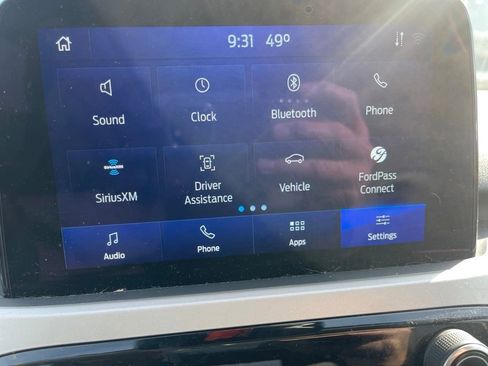 Used 2022 Ford Escape SE w/ Cold Weather Package AWD/4WD image 18
