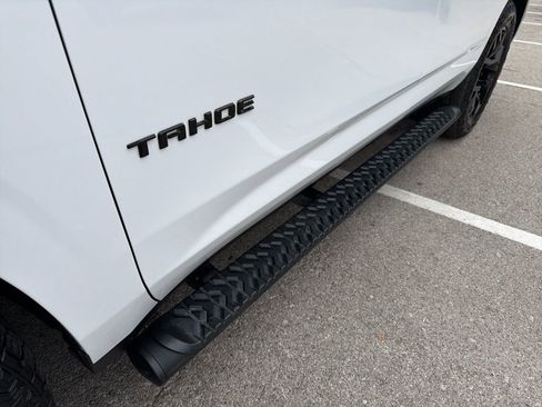 Used 2022 Chevrolet Tahoe Z71 w/ Z71 Off-Road Package AWD/4WD image 11