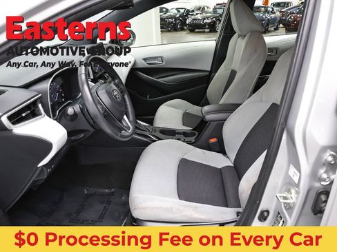 Used 2024 Toyota Corolla SE w/ SE Package FWD image 13