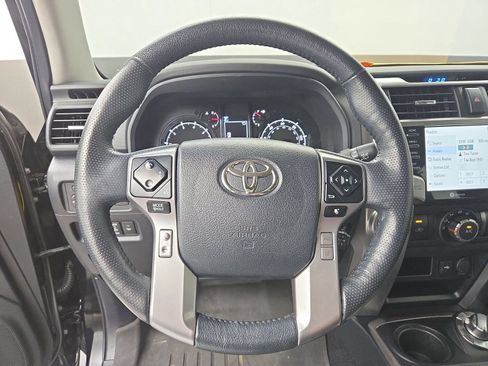 Certified 2023 Toyota 4Runner SR5 Premium AWD/4WD image 12