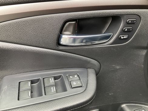 Used 2019 Honda Pilot EX-L image 24