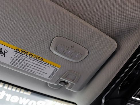 Used 2022 Jeep Grand Cherokee Limited image 40