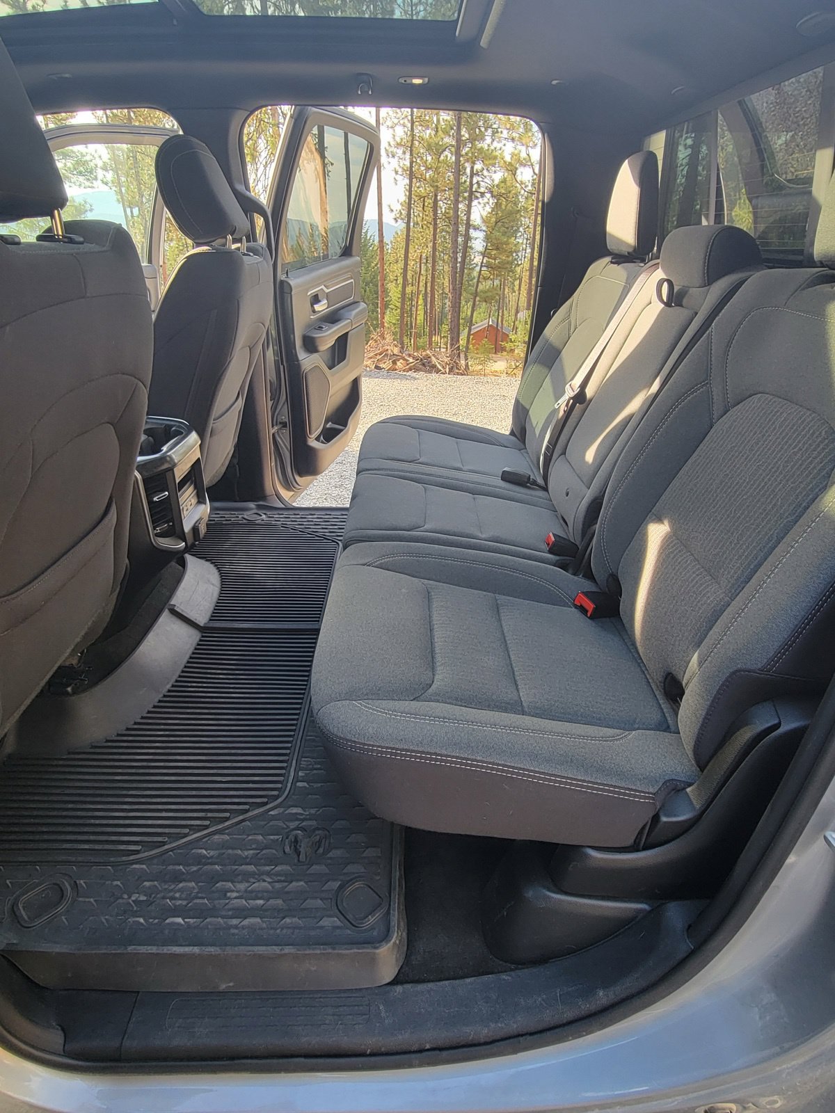 Used 2020 RAM 1500 Big Horn AWD/4WD image 9