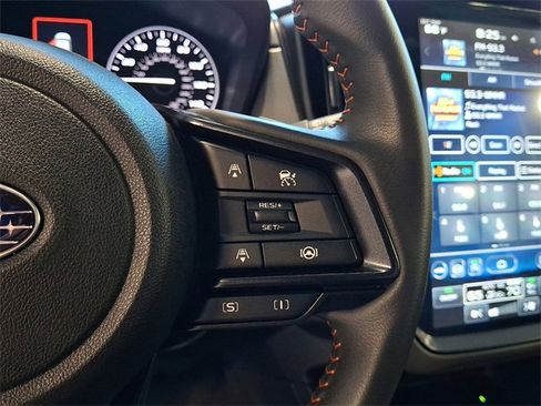 Used 2025 Subaru Crosstrek 2.5i Limited w/ Popular Package #4A image 19