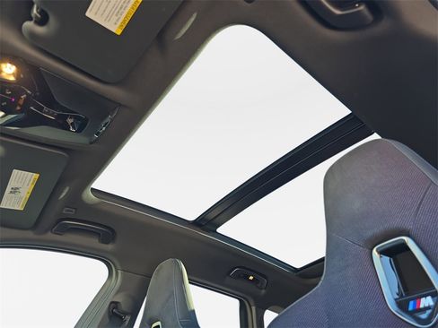 Used 2024 BMW X1 M35i w/ Premium Package image 33