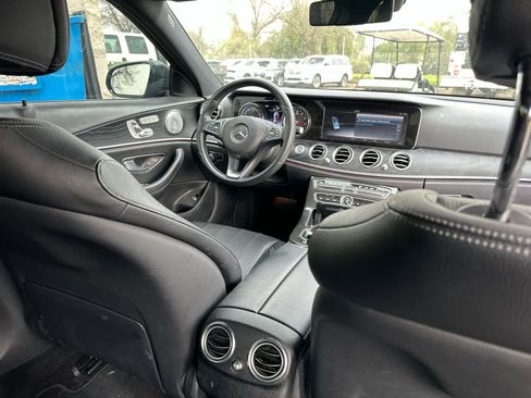 Used 2017 Mercedes-Benz E 300 E 300 image 15
