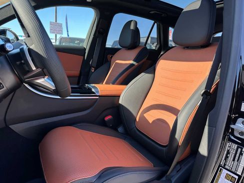 New 2026 Mercedes-Benz GLC 300 4MATIC image 21