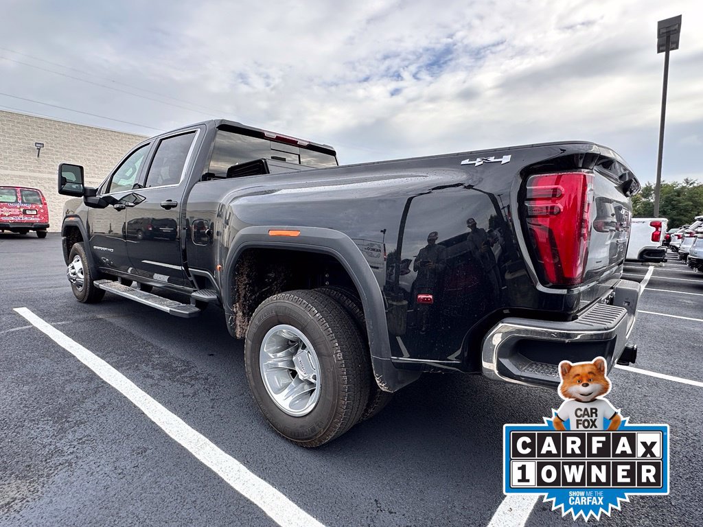 Used 2026 GMC Sierra 3500 SLE w/ Preferred Package AWD/4WD image 3