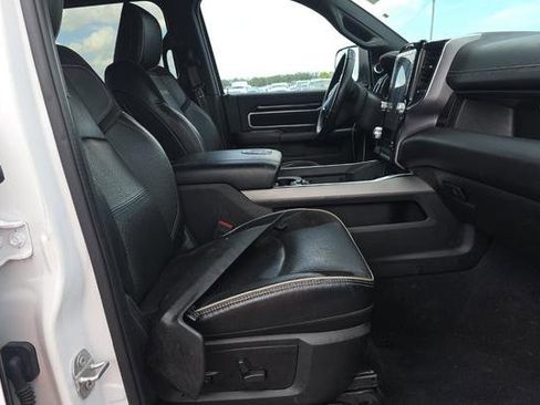 Used 2022 RAM 2500 Laramie AWD/4WD image 6