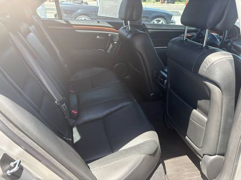 Used 2005 Acura RL AWD/4WD image 12