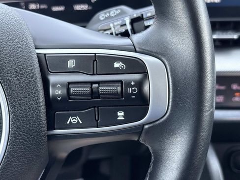 Used 2024 Kia Sportage SX FWD image 28
