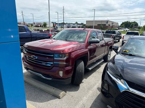 Used 2016 Chevrolet Silverado 1500 LTZ Z71 w/ LTZ Plus Package AWD/4WD image 5