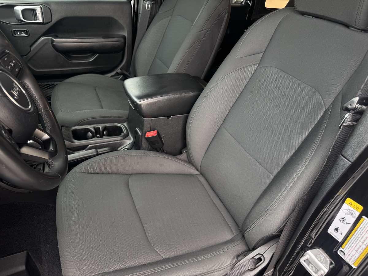 Used 2020 Jeep Wrangler Unlimited Sport S AWD/4WD image 20