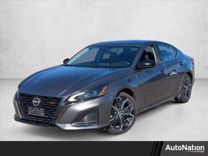 Used 2023 Nissan Altima 2.5 SR