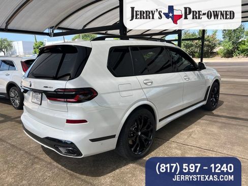 Used 2026 BMW X7 xDrive40i w/ M Sport Package AWD/4WD image 5