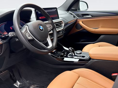 Used 2024 BMW X3 xDrive30i w/ Premium Package image 10