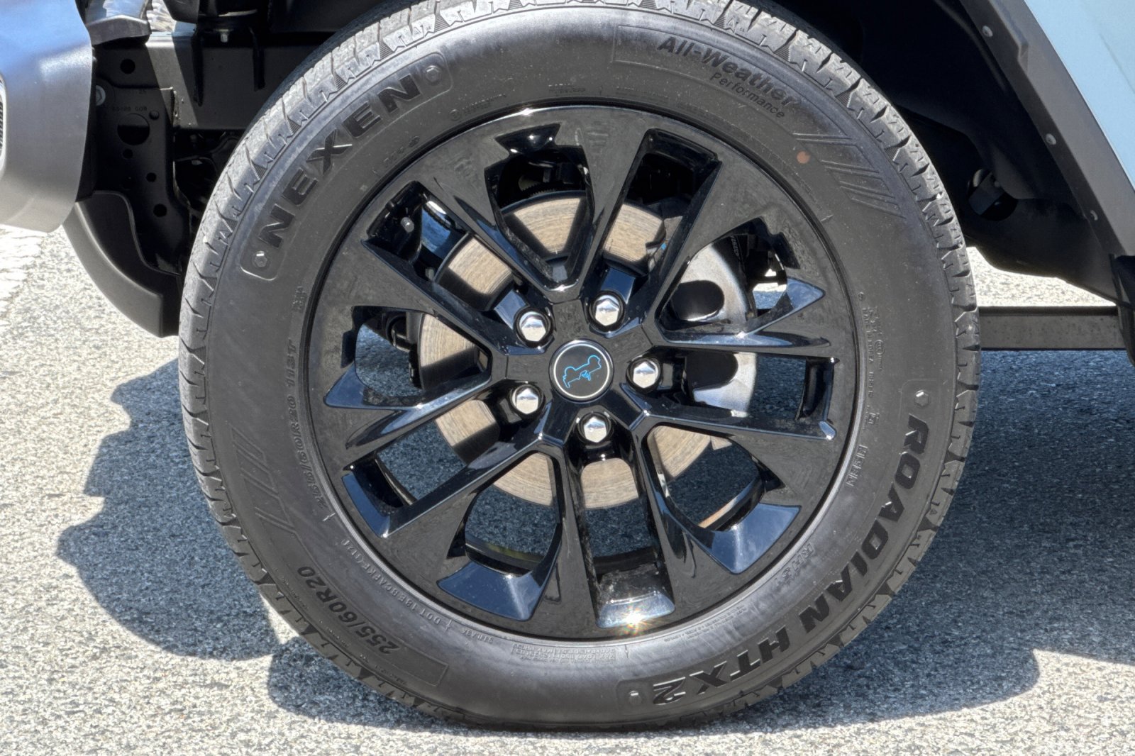 Used 2025 Jeep Wrangler Unlimited Sahara AWD/4WD image 26