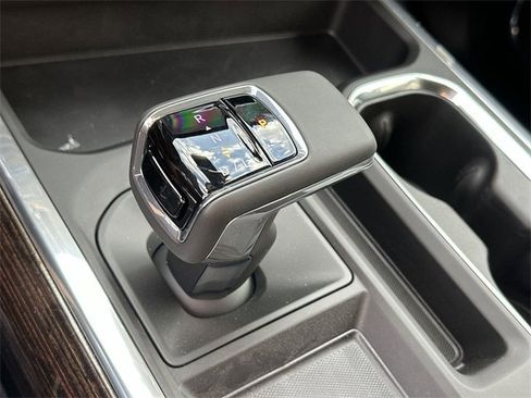 New 2026 GMC Sierra 1500 Elevation w/ LPO, Elevation Black Package image 13