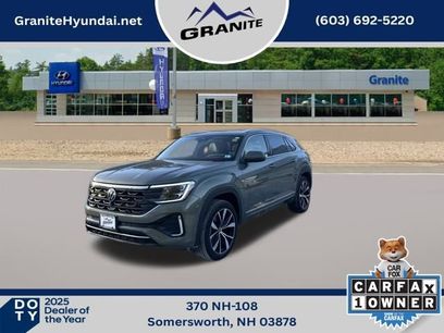 Used 2025 Volkswagen Atlas Cross Sport SEL Premium R-Line