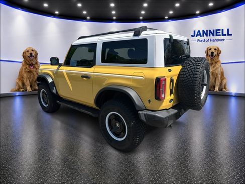 Used 2024 Ford Bronco Heritage Edition AWD/4WD image 8