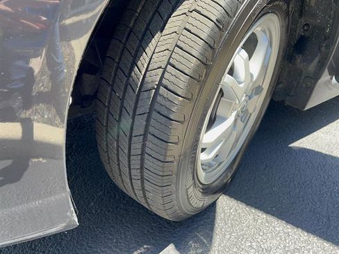 Used 2011 Toyota Prius One image 12