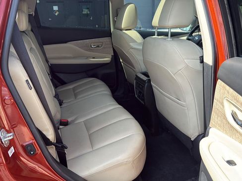 Used 2021 Nissan Murano SL AWD/4WD image 11