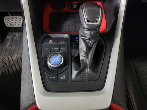Used 2020 Toyota RAV4 TRD Off-Road image 25