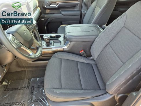 Used 2025 Chevrolet Silverado 1500 LT Trail Boss w/ Convenience Package II AWD/4WD image 20