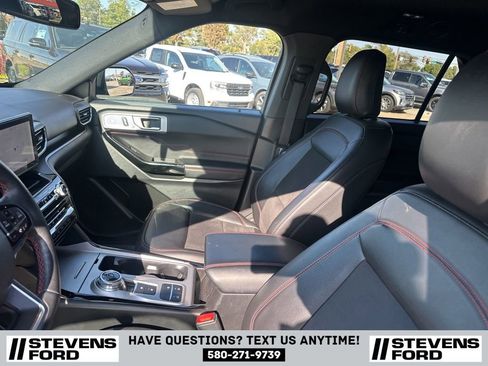 Used 2023 Ford Explorer ST-Line w/ Class IV Trailer Tow Package image 13