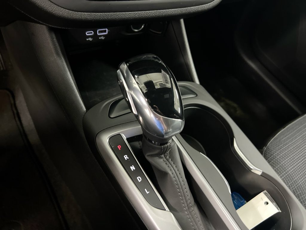 Used 2024 Buick Envista Preferred FWD image 17
