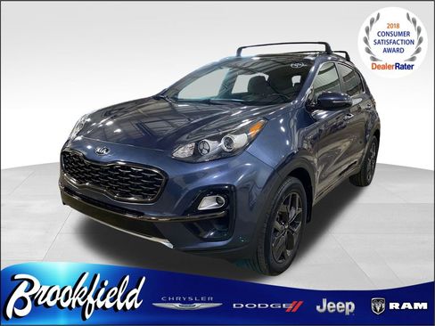 Used 2020 Kia Sportage S w/ S Sunroof Package image 3