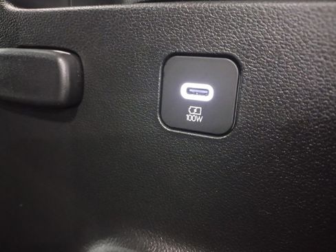 New 2026 Hyundai Ioniq 9 Calligraphy image 18