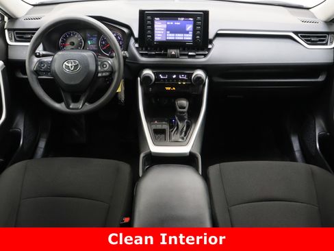 Certified 2020 Toyota RAV4 LE image 25
