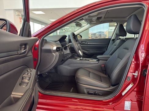New 2026 Nissan Altima 2.5 SV w/ SV Premium Package AWD/4WD image 10