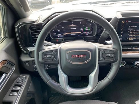 Used 2024 GMC Sierra 1500 Elevation AWD/4WD image 13