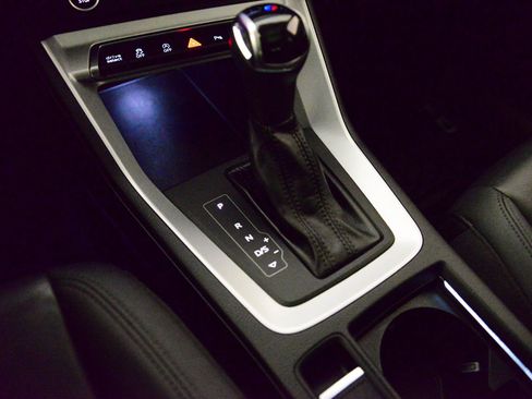 Certified 2021 Audi Q3 2.0T Premium w/ Convenience Package image 13