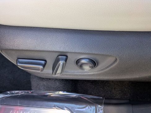 New 2026 Toyota Grand Highlander Platinum image 22