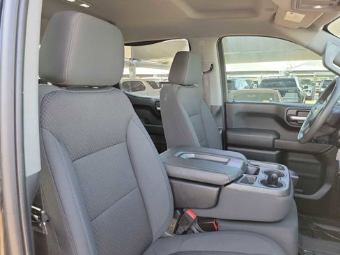 Used 2021 Chevrolet Silverado 1500 Custom image 14