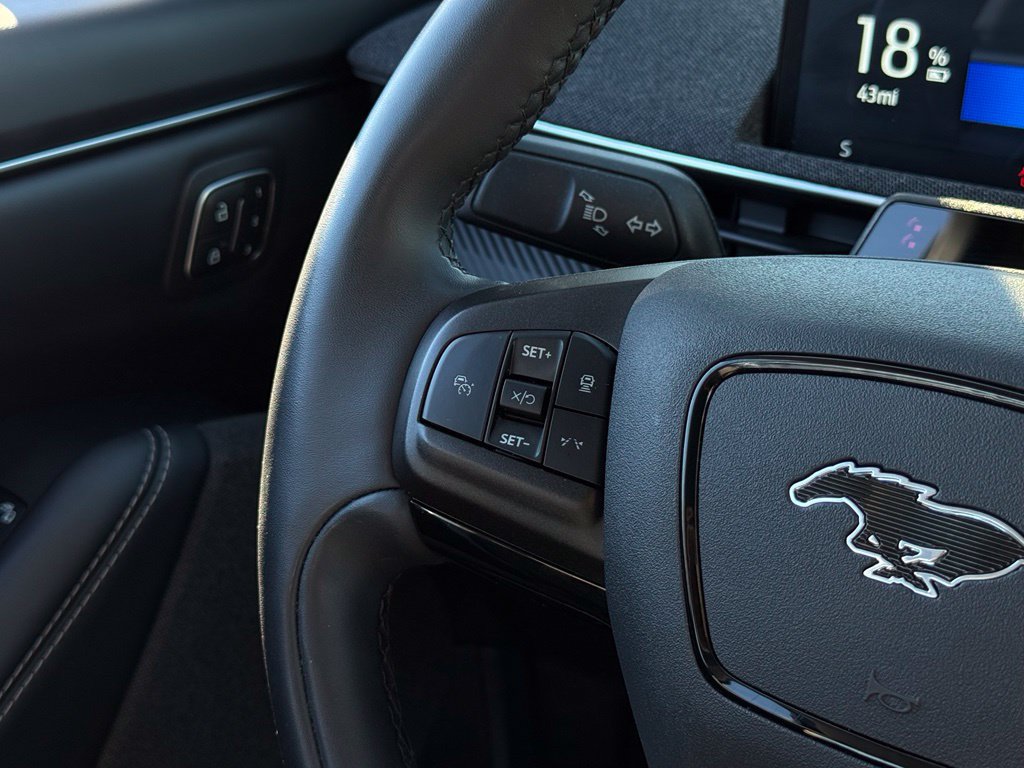 Certified 2023 Ford Mustang Mach-E Premium AWD/4WD image 9
