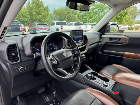 Used 2021 Ford Bronco Sport Badlands w/ Badlands Package AWD/4WD image 16