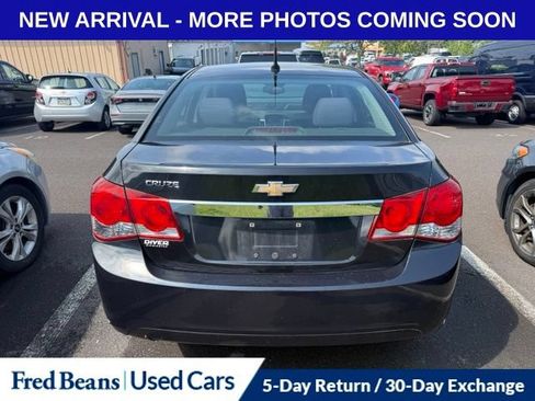 Used 2012 Chevrolet Cruze LS w/ Connectivity Package FWD image 8