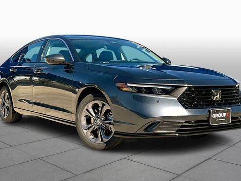 New 2025 Honda Accord EX-L image 2