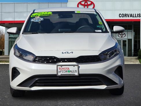 Used 2023 Kia Forte LXS FWD image 9