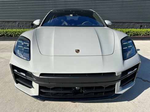 Used 2026 Porsche Panamera GTS AWD/4WD image 8